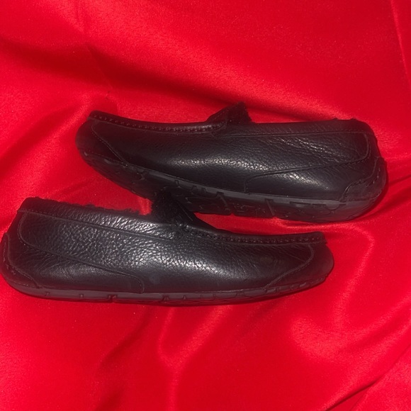 Ugg X Telfar Ascot Black Loafers, Size 5 Men - Size 7 Women - Picture 7 of 14